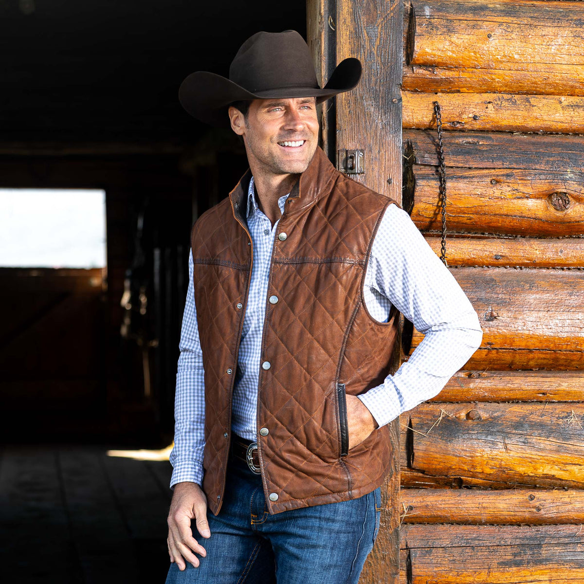 Beaver Creek Waxed Goat Suede Vest - Bourbon