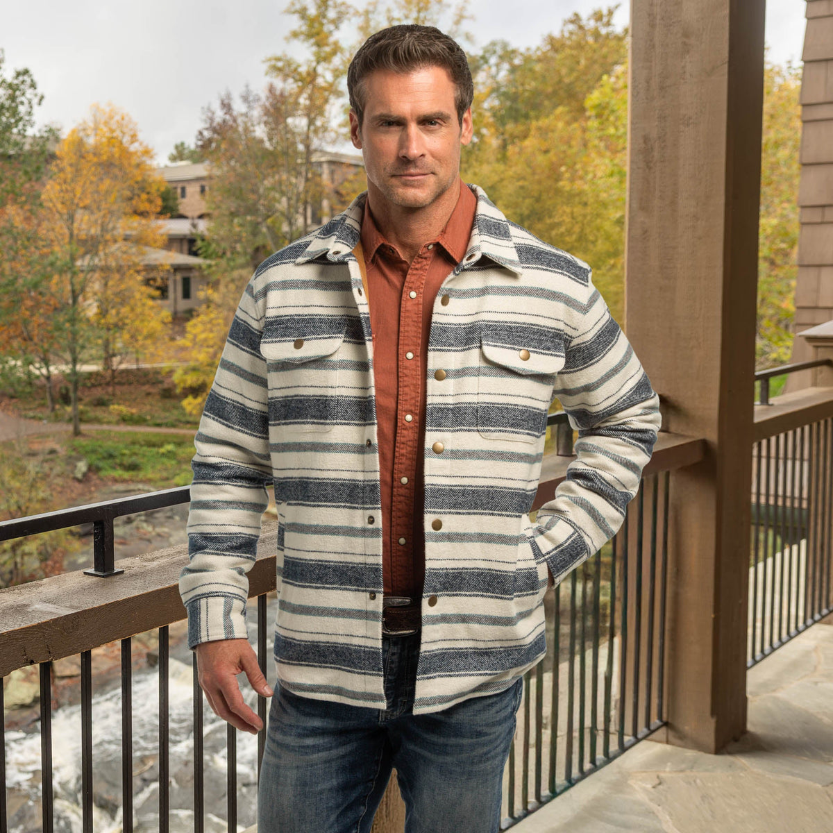 Laramie Shirt Jacket - Snow
