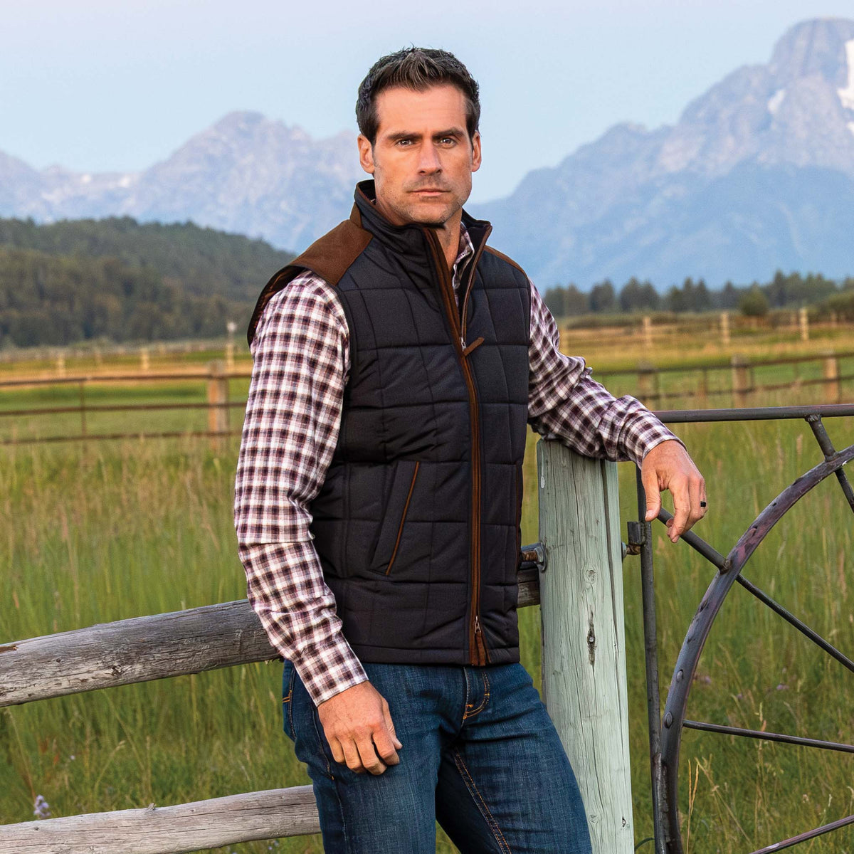 Shelby Lightweight Nylon Quilted Vest - Black