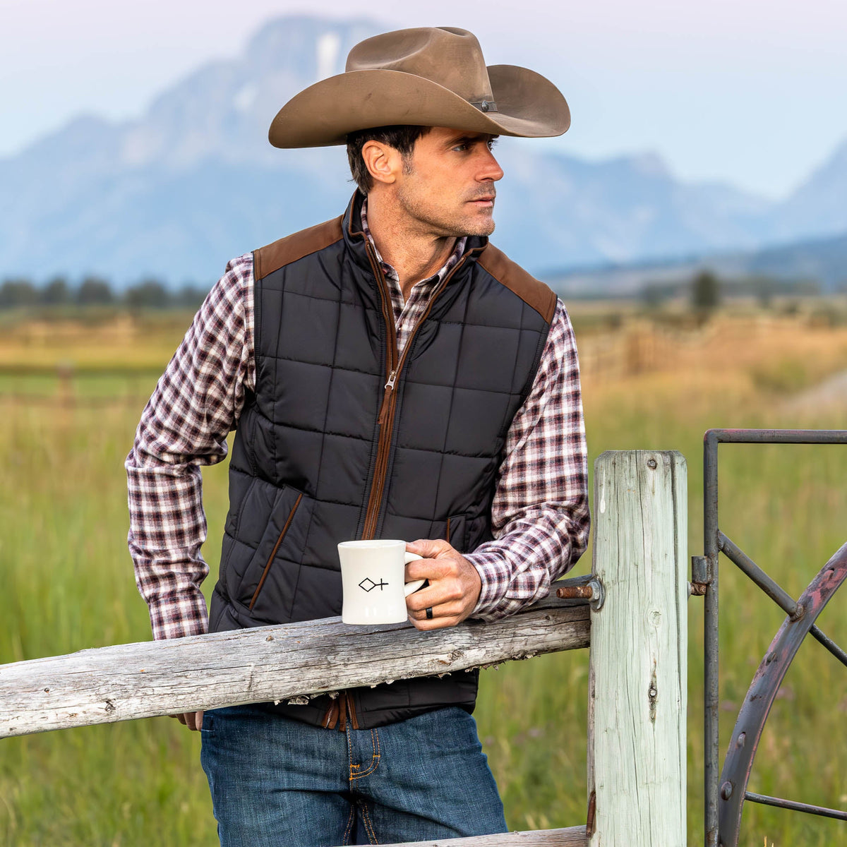 Shelby Lightweight Nylon Quilted Vest - Black